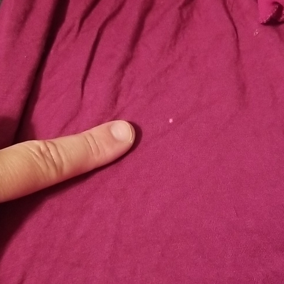 3 tank tops with ruffles - Picture 9 of 11